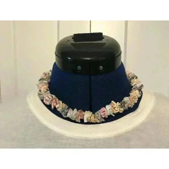 Colorful Shell Necklace Spring Summer Pink Blue White Green Shells - Picture 3 of 6